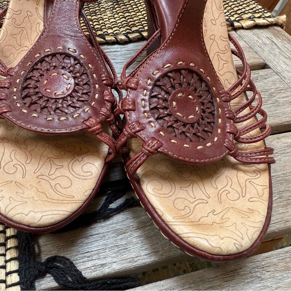 Sofft Leather Sandals with Woven Detail - Picture 1 of 5